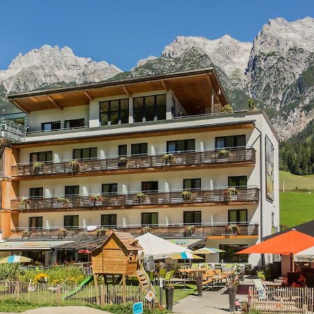 Hotel Bacher Asitzstubn Leogang Exterior photo