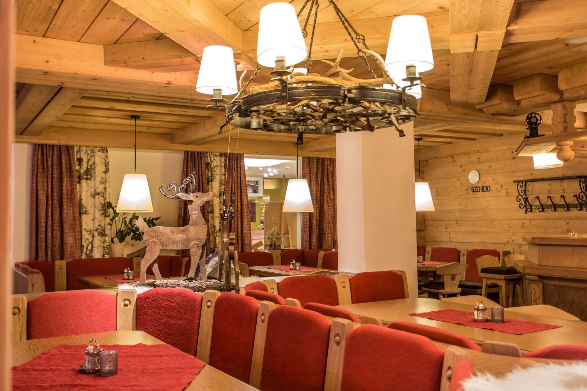Hotel Bacher Asitzstubn Leogang Exterior photo