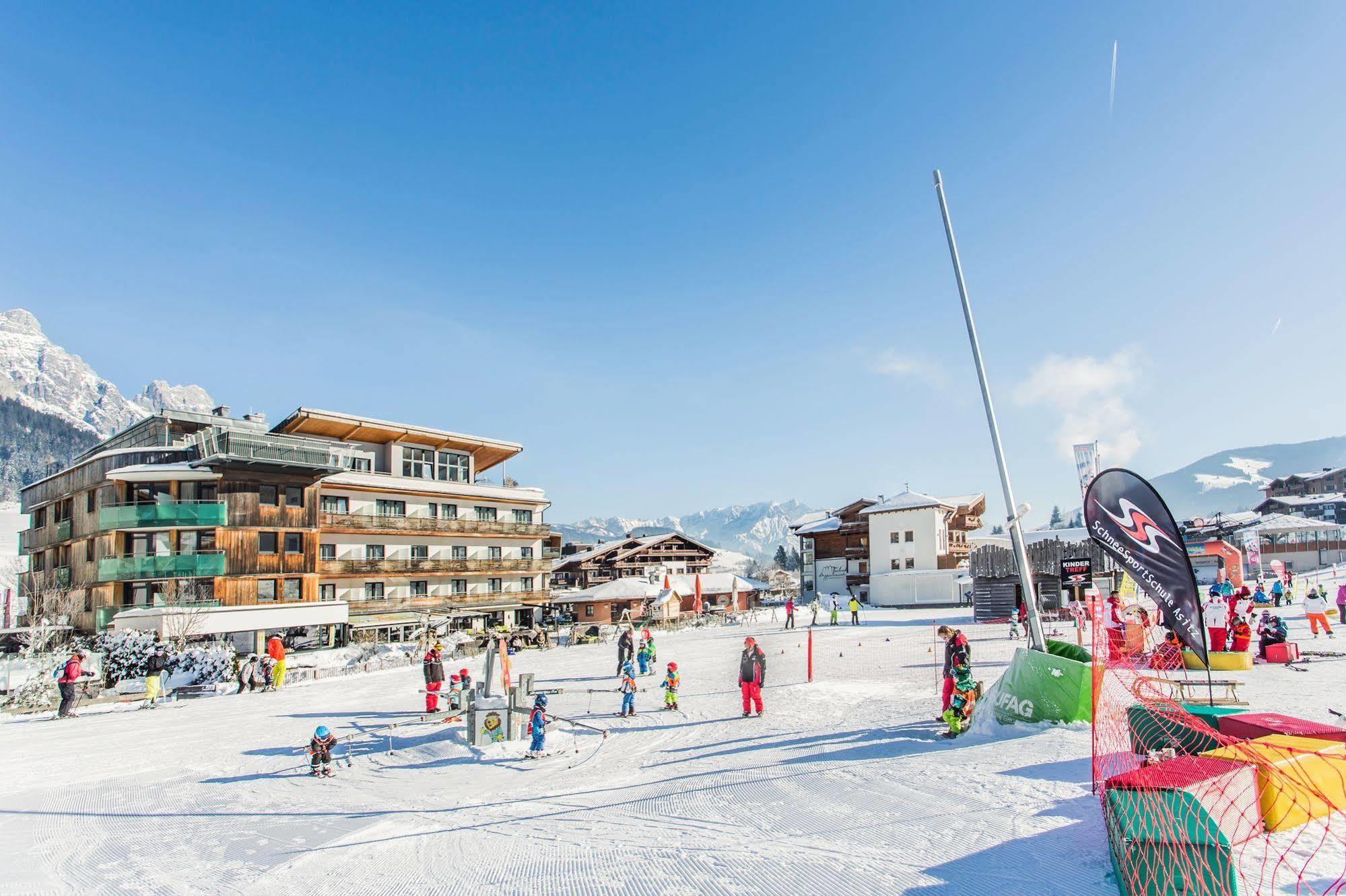 Hotel Bacher Asitzstubn Leogang Exterior photo