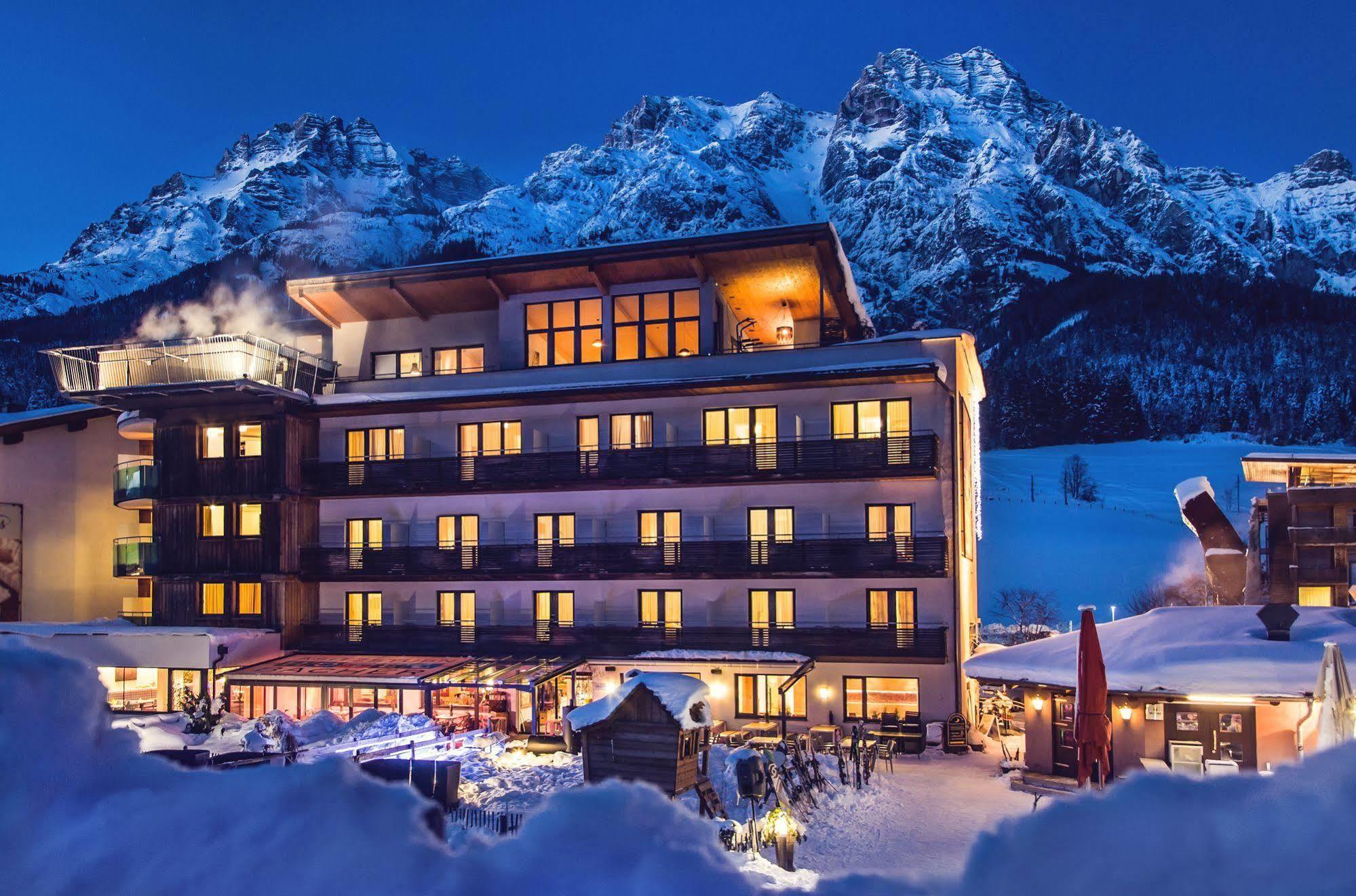 Hotel Bacher Asitzstubn Leogang Exterior photo